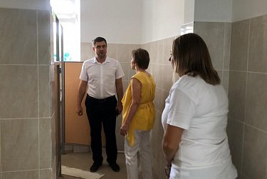 К началу учебы завершится ремонт санузлов в медногорской школе 